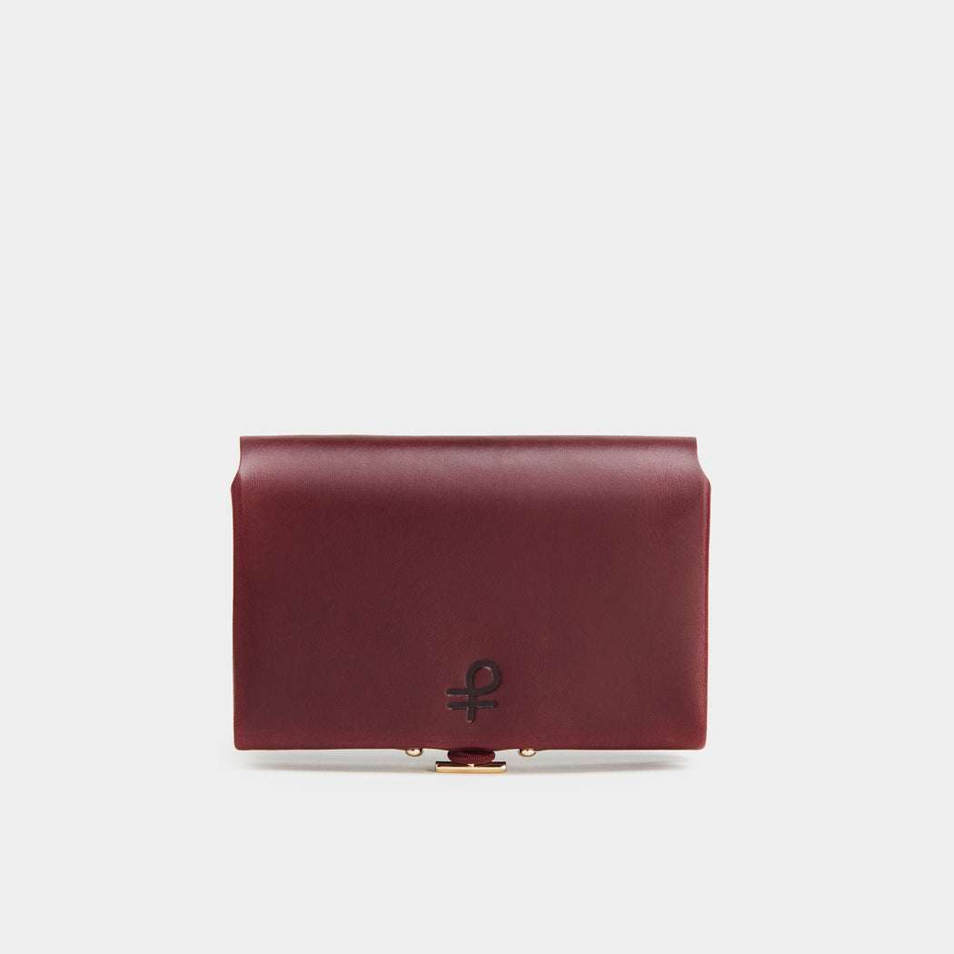 IRIS in Burgundy